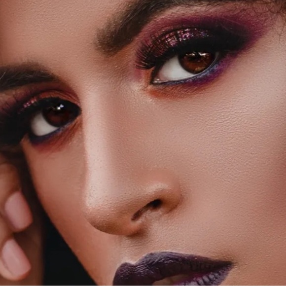 ✨🆕💋DOSE OF COLORS EYELINER PENCIL WITH BUILT IN SHARPENER💋 - Picture 3 of 10